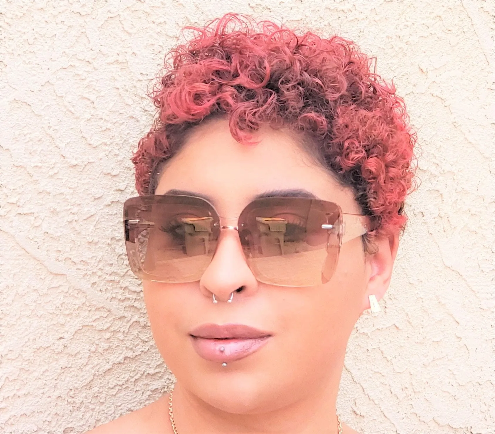 DESIGNER SQUARE RIMLESS SUNGLASSES