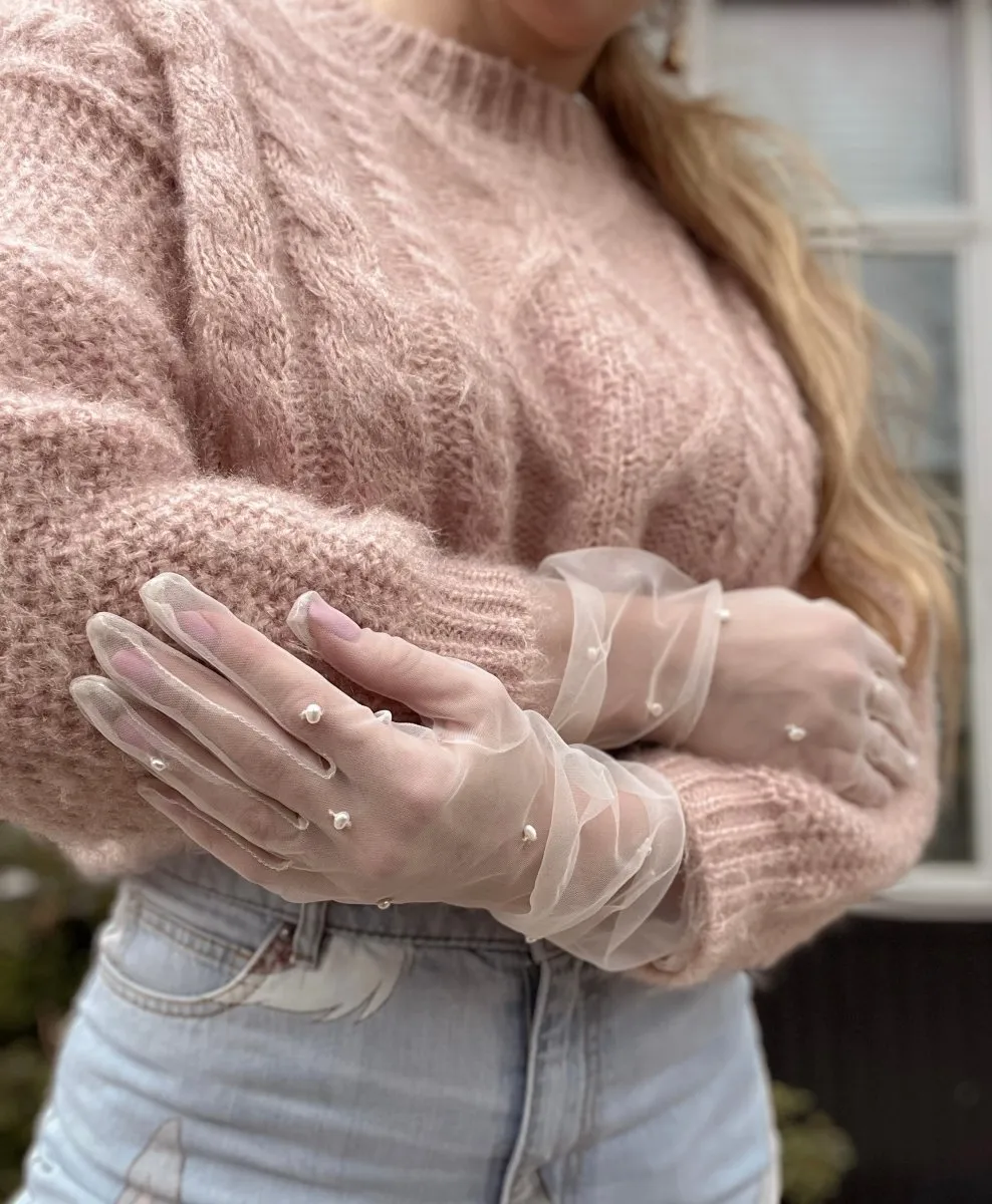 Long Gloves, “Pearls” in White