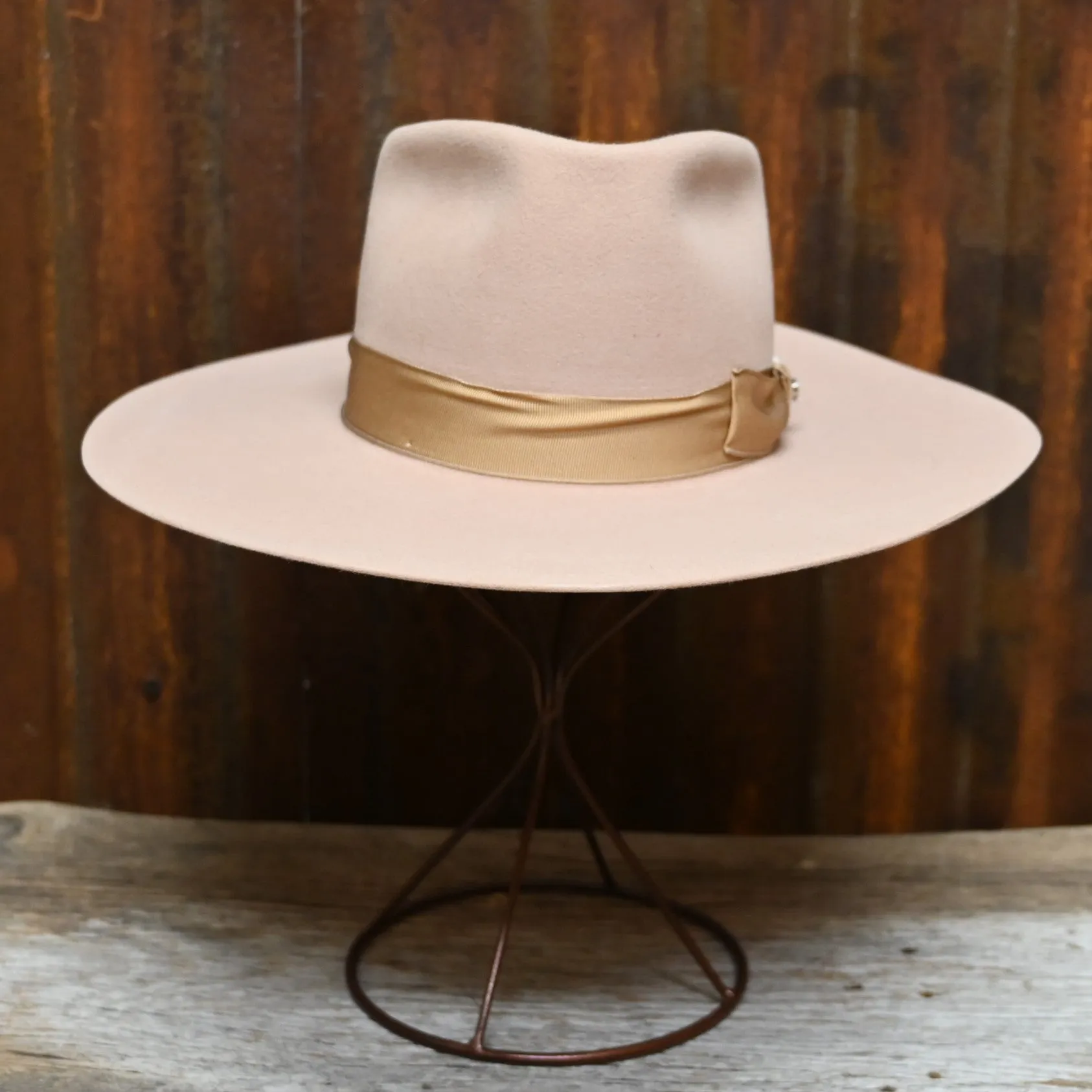 Tacchino Fashion Hat  in Baby Pink