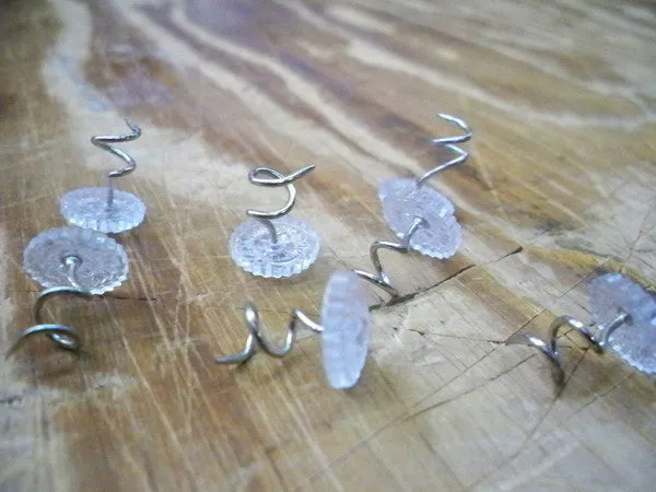 TWIST PINS